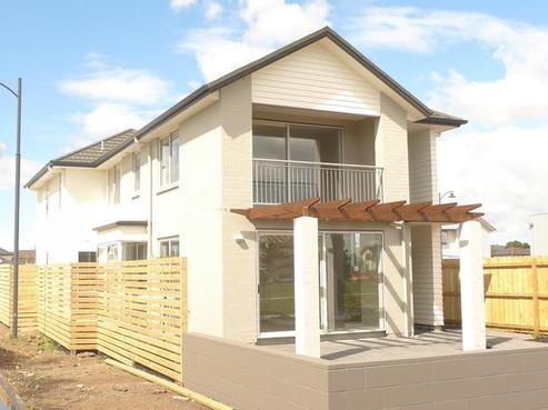 51 Phar Lap Crescent, Takanini