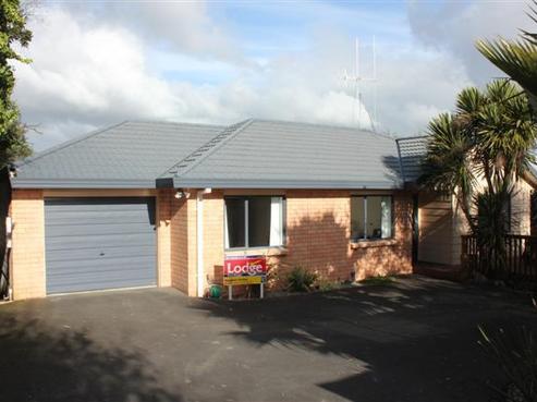 15A Huia Avenue, Forest Lake