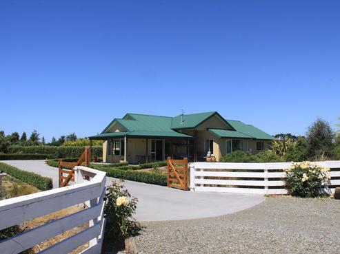 586 Robinsons Road, Rolleston