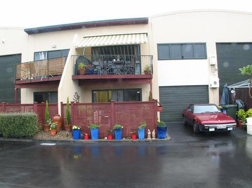 8/18 Airborne Road, Rosedale