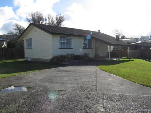 61 Butterworth Drive, Glendene