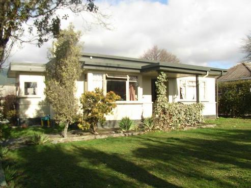 100 Salisbury Road, Richmond