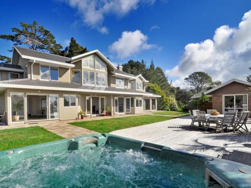 208 Lonely Track Road, Dairy Flat