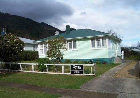 15 Henton Street, Te Aroha