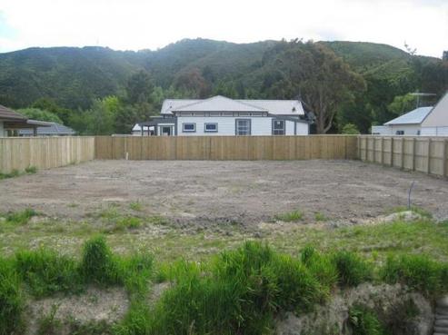 129 Upper Fitzherbert Road, Wainuiomata