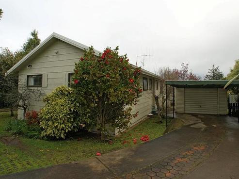 5 Cowen Place, Chartwell