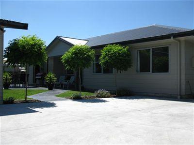 812A Ferguson Street, Akina