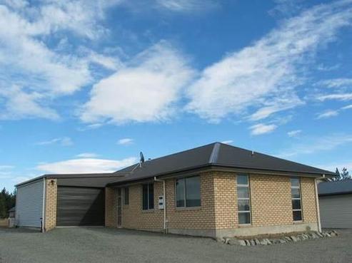 19 Rhoboro Road, Twizel