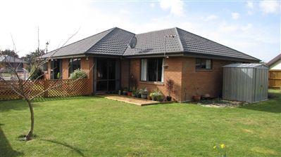 21 Parkinson Place, Woodend