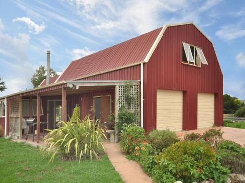 2526 State Highway 2, Poukawa