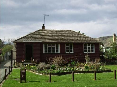 6 Carroll Street, Cheviot