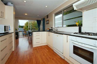 21 Sycamore Drive, Sunnynook