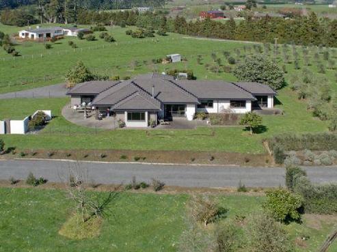 126 Waipipi Wharf Road, Pollok