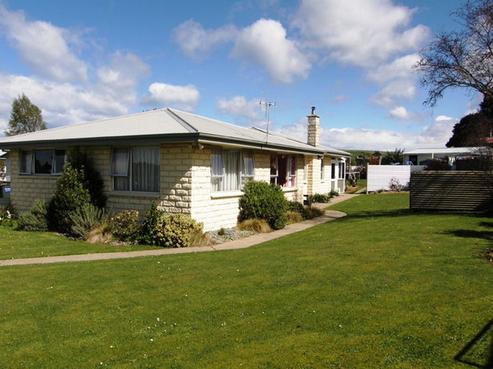 13 Gordon Street, Weston