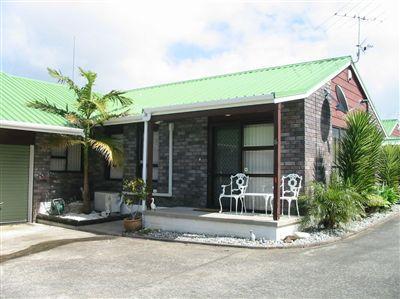 65F Queen Street, Pukekohe