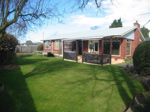 12 Mason Place, Sockburn
