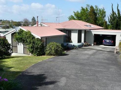 15 Glover Place, Onerahi