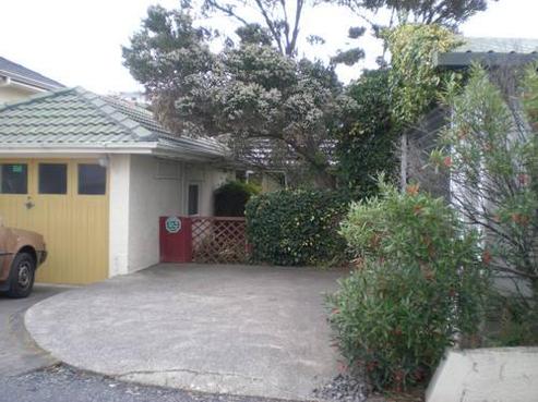 85 Easther Crescent, Kew