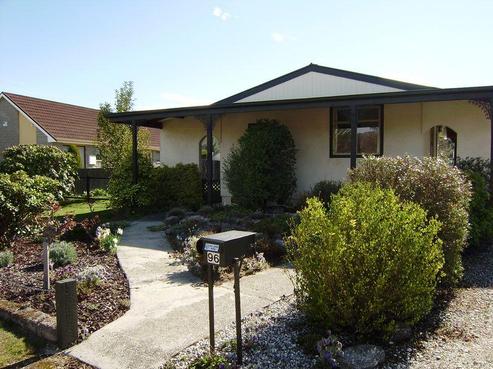 96 Fache Street, Clyde