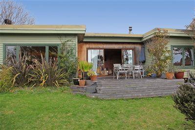 47 Waitohu Road, York Bay