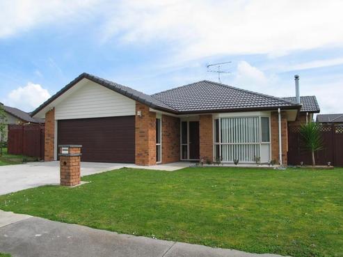 7 Thomas Moore Place, Pukekohe