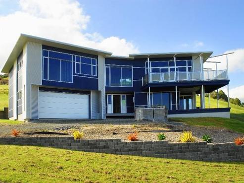 5 Ocean View Road, Cable Bay