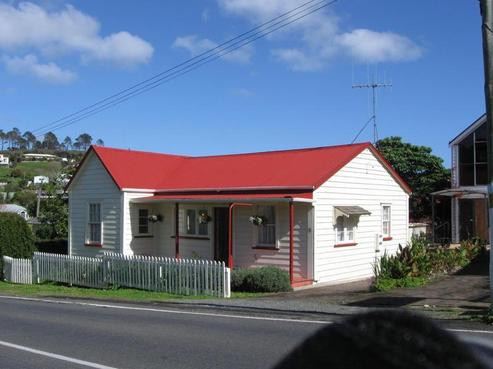 9 Beach Road, Mangonui