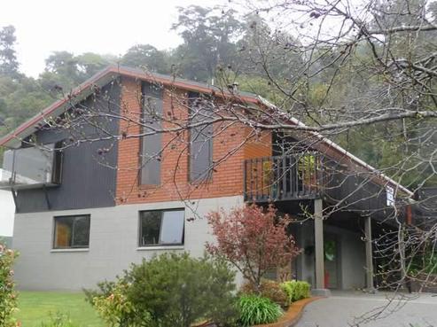 50 Power Road, Karoro