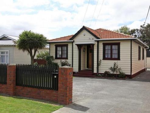 13 York Street, Moera