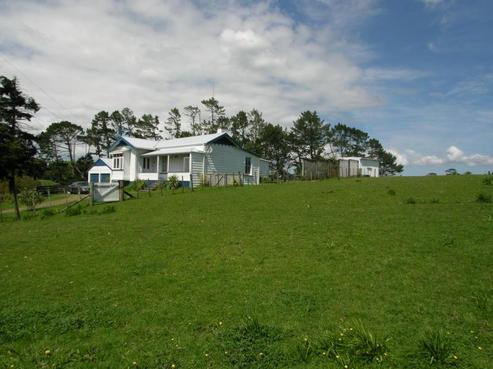 238 State Highway 16, Kumeu