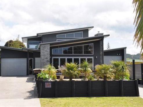 209 Marie Crescent, Whangamata