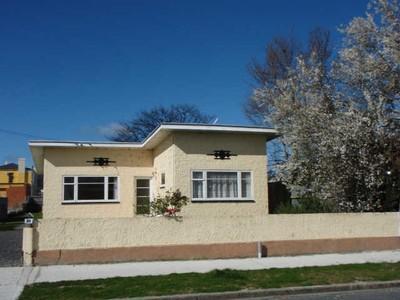 47 Ajax Street, Milton