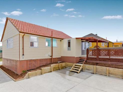 45 Kelwyn Road, Kelston