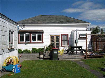 104 Grays Road, Saint Leonards