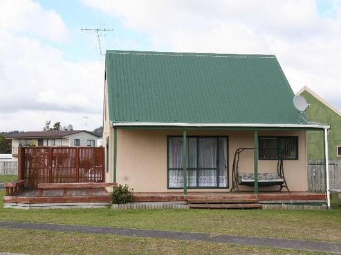 105A Hampton Road, Whangamata
