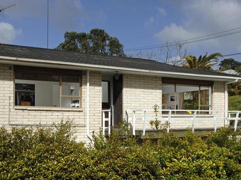 17 Beulah Avenue, Rothesay Bay