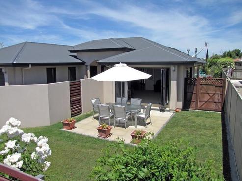 5 Malbec Way, Greenmeadows