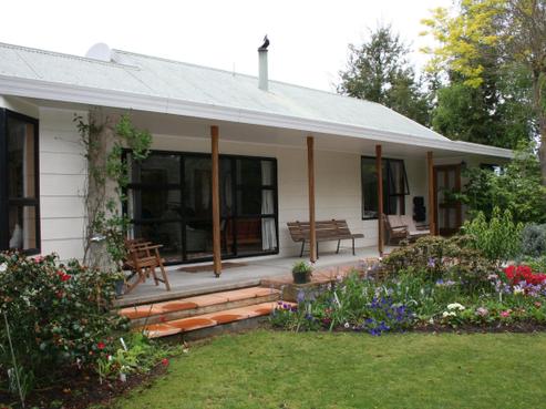 5 Rise Road, Winchester