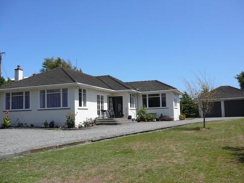 195 Great North Road, Otamatea
