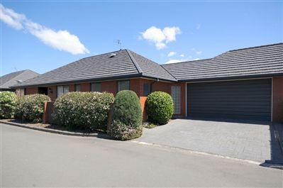 10 Octavius Lane, Sockburn