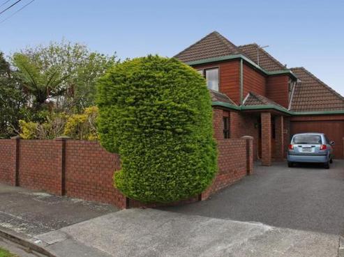 16 Hautana Square, Woburn