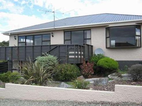 320 Barrow Street, Bluff