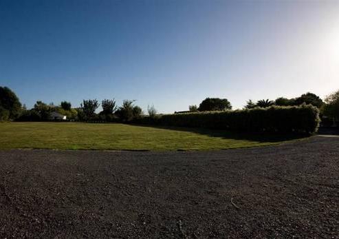 140 Athlone Drive, Cambridge