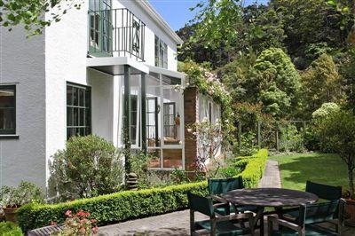 126 Cheviot Road, Lowry Bay