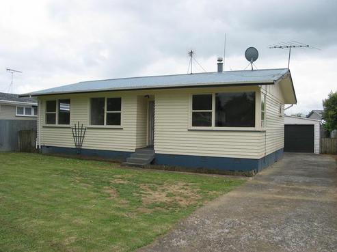 9 Churchill Street, Pukekohe