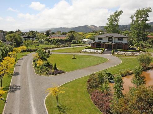 38 Rata Road, Raumati Beach
