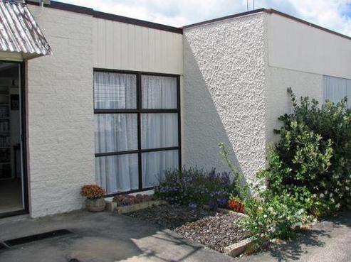 2/194 Victoria Street, Dargaville