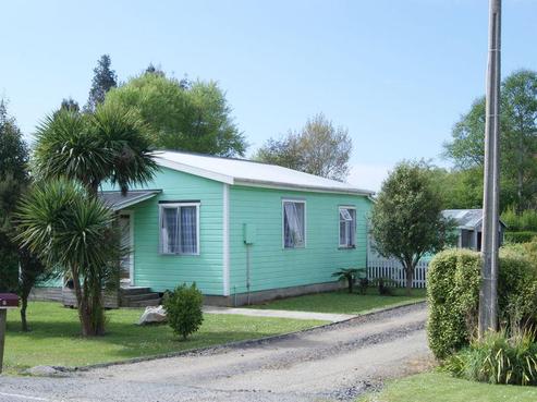 17 Brown Street, Waitati