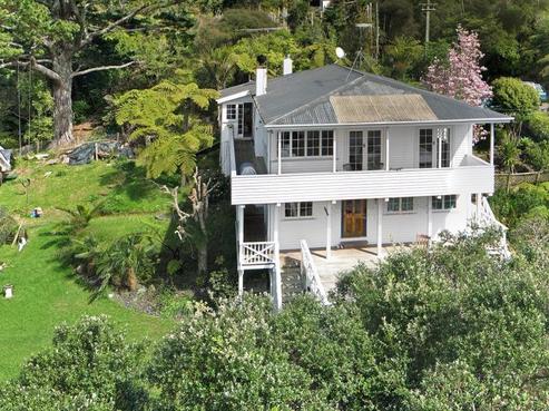 218 Shaw Road, Oratia