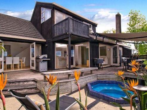 7 Mcmillan Place, Mellons Bay